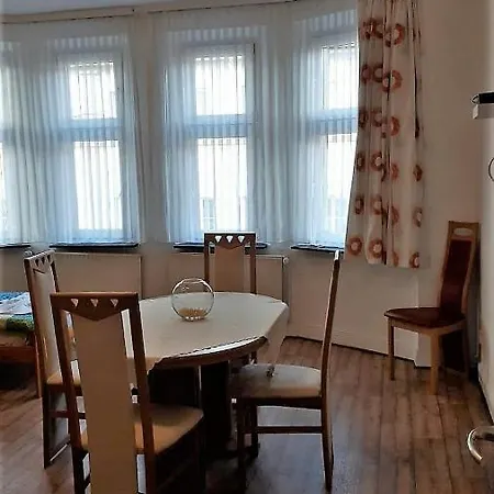 Monterwohnungen Santos-lerch * Viersen