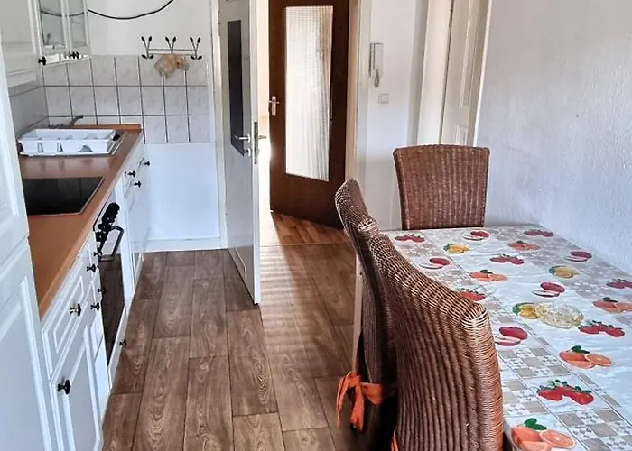 Monterwohnungen Santos-lerch * Viersen